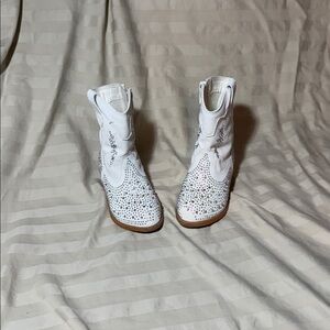 Link Kids White Sparkle Boots
